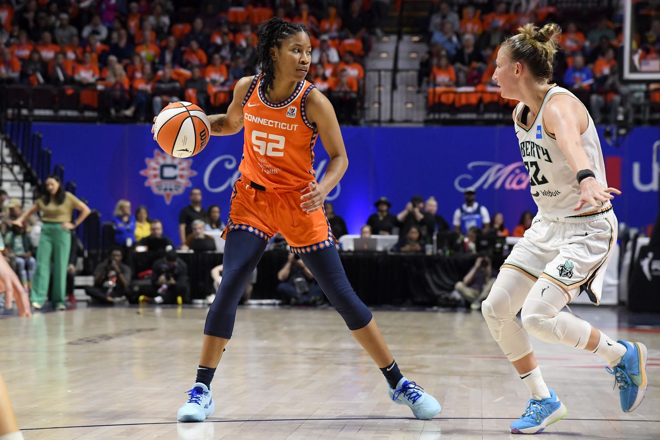 2023 WNBA Playoffs - New York Liberty v Connecticut Sun