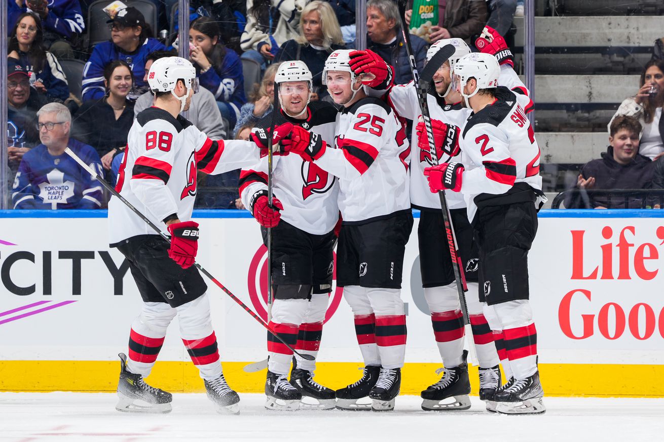 New Jersey Devils v Toronto Maple Leafs