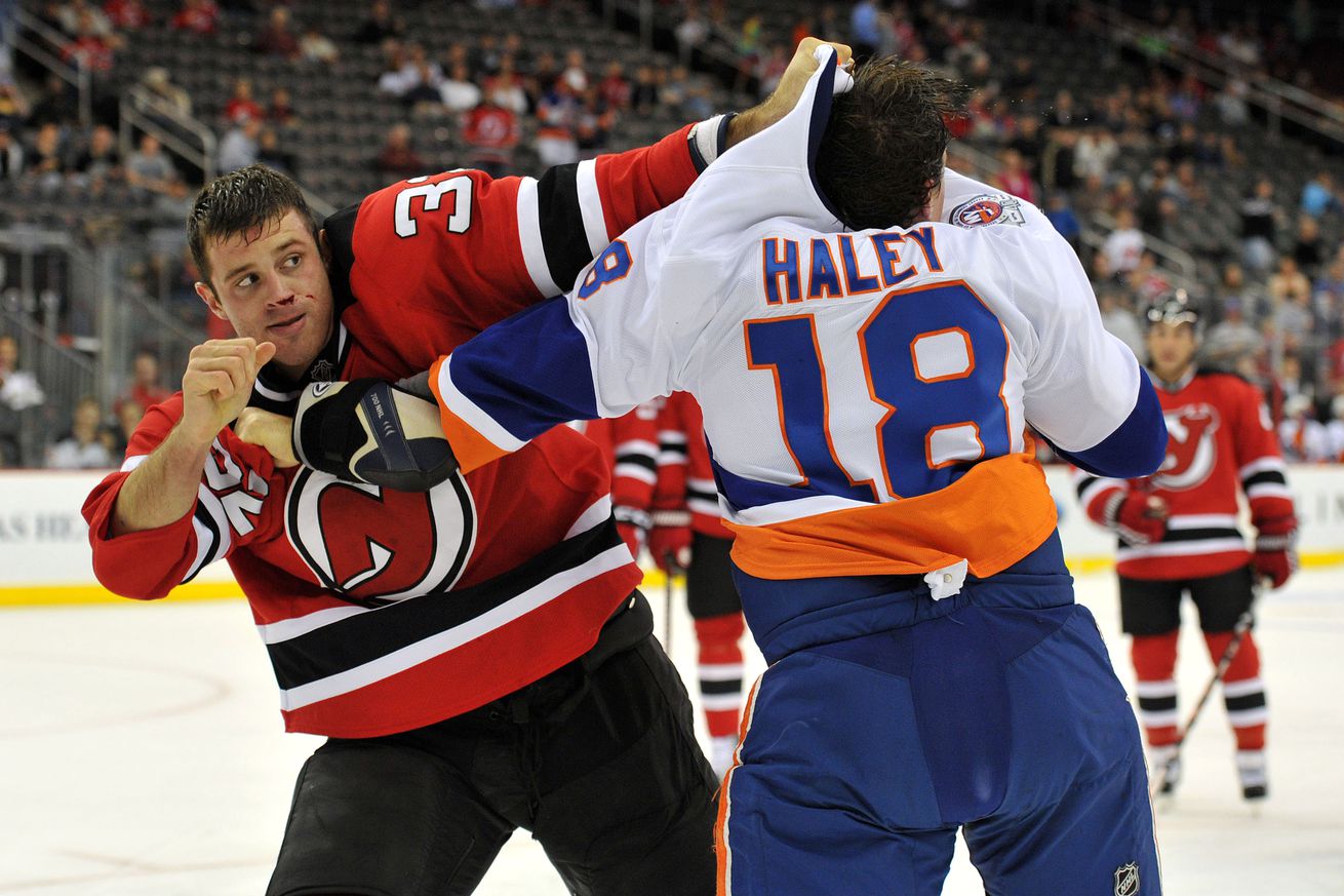 New York Islanders v New Jersey Devils