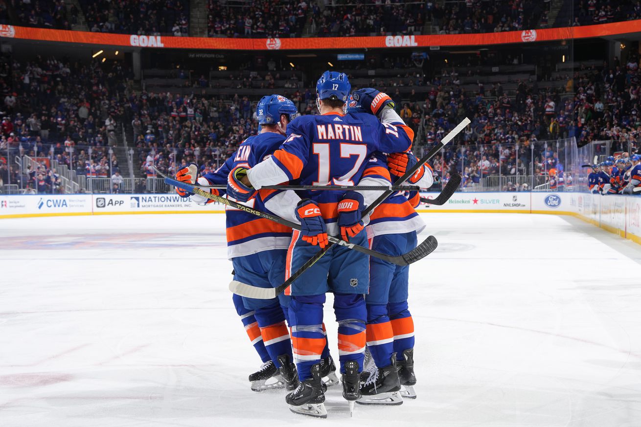 Winnipeg Jets v New York Islanders