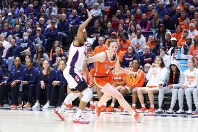 NCAA BASKETBALL: MAR 25 Div I Women’s Championship Second Round - Syracuse vs UConn