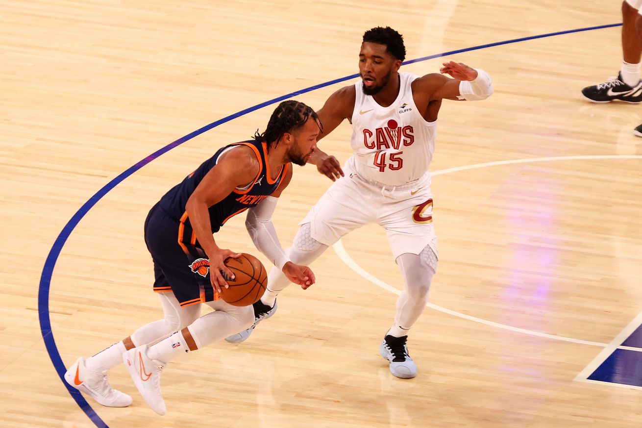 Cleveland Cavaliers v New York Knicks