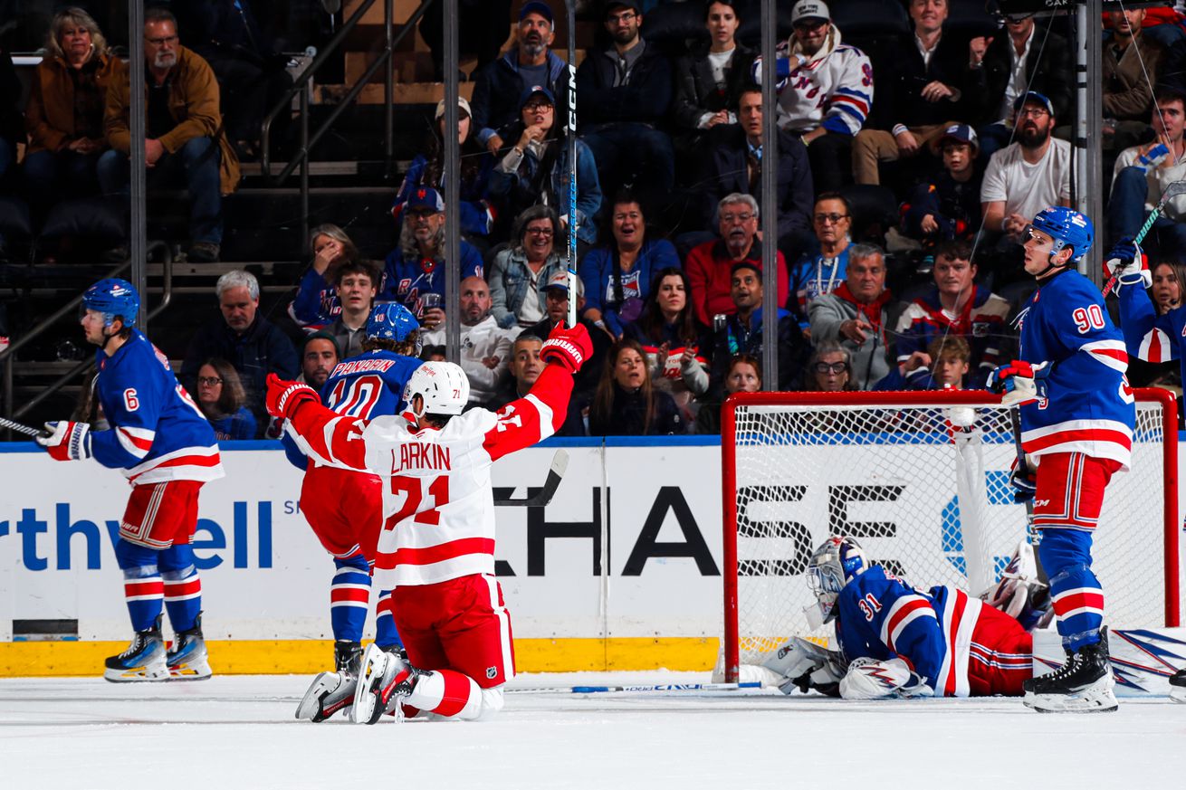 Detroit Red Wings v New York Rangers