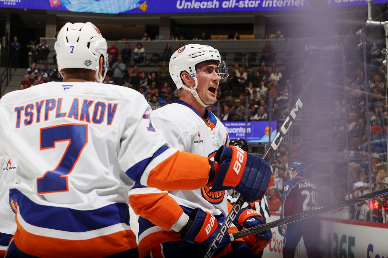 New York Islanders v Colorado Avalanche