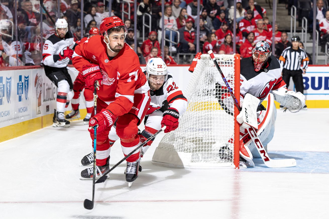 New Jersey Devils v Detroit Red Wings