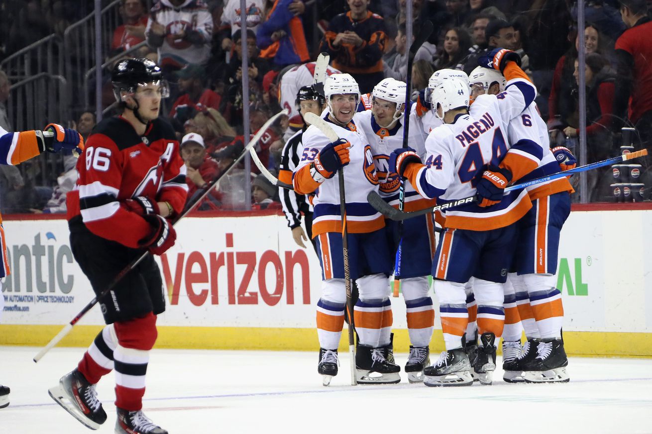 New York Islanders v New Jersey Devils