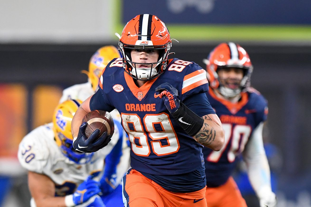 NCAA Football: Pittsburgh at Syracuse