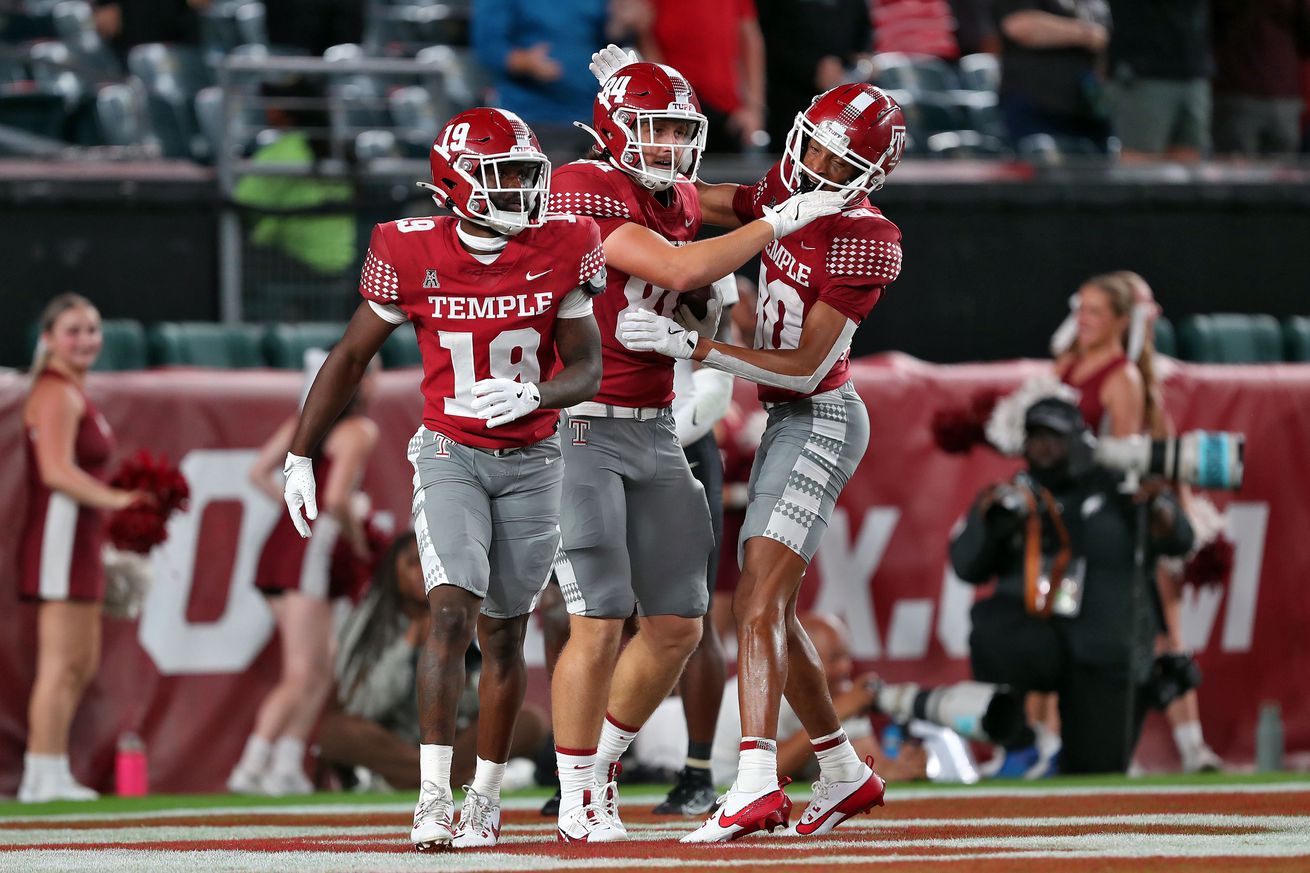 NCAA Football: Army at Temple