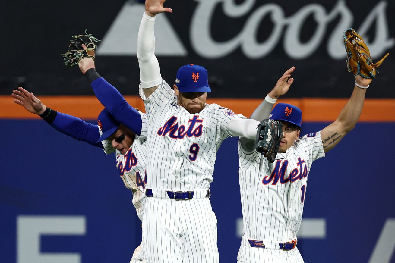 MLB: NLDS-Philadelphia Phillies at New York Mets