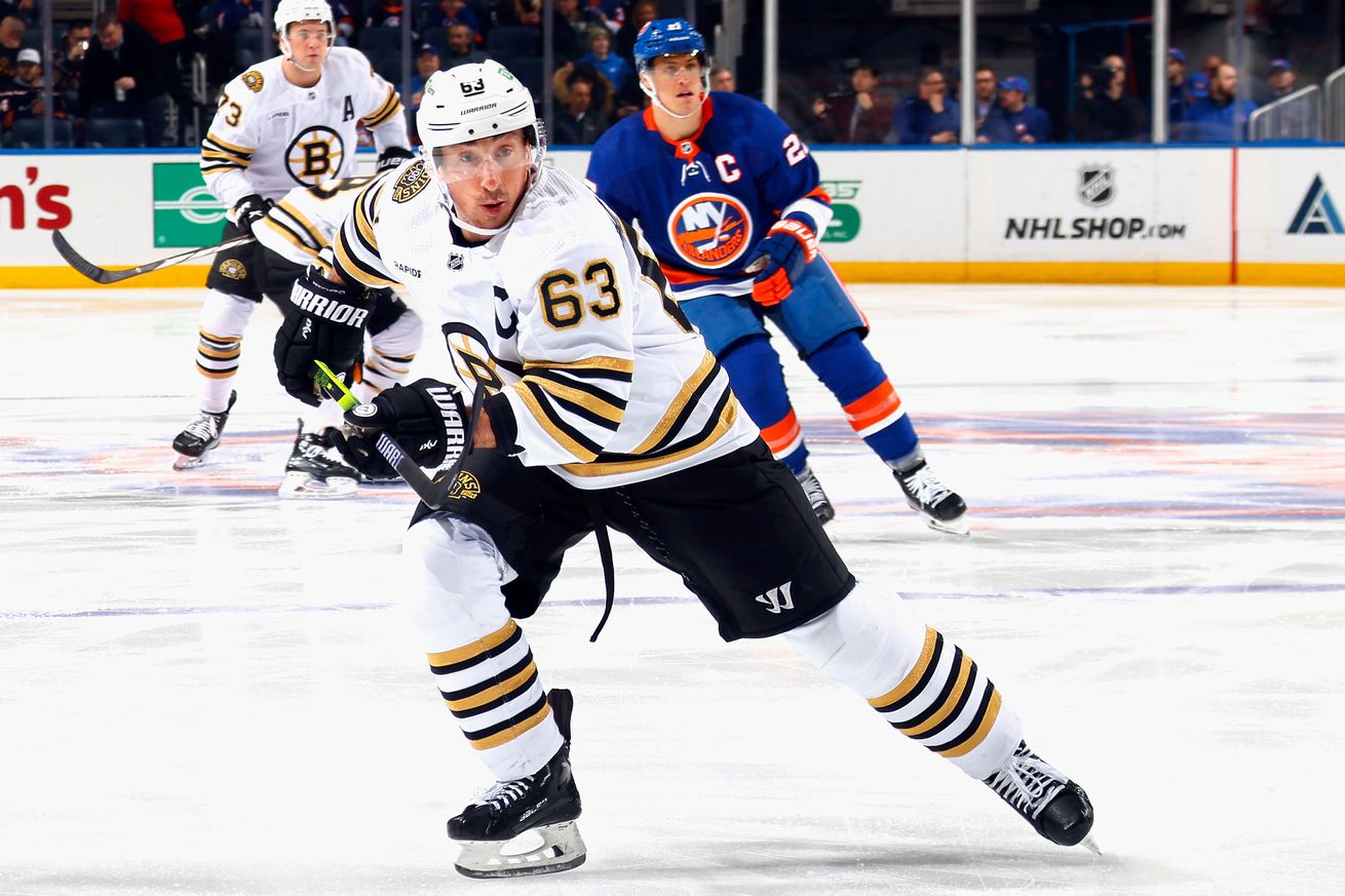 Boston Bruins v New York Islanders