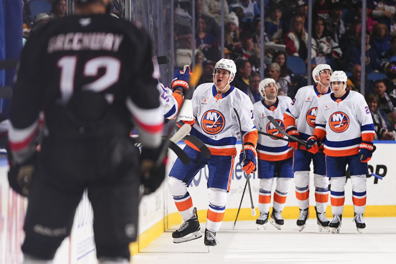 New York Islanders v Buffalo Sabres