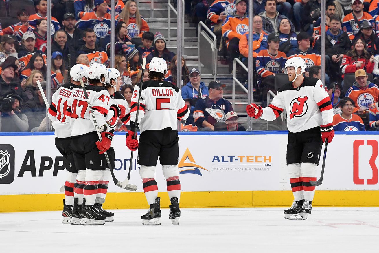 New Jersey Devils v Edmonton Oilers