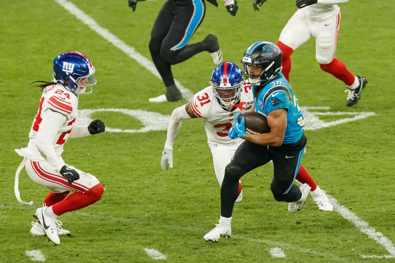 New York Giants v Carolina Panthers