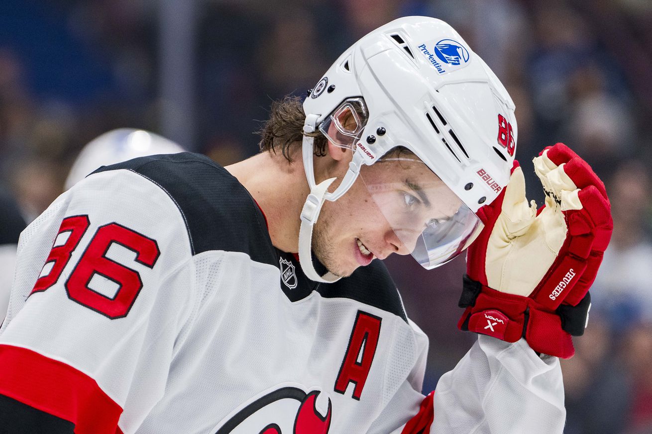 NHL: New Jersey Devils at Vancouver Canucks