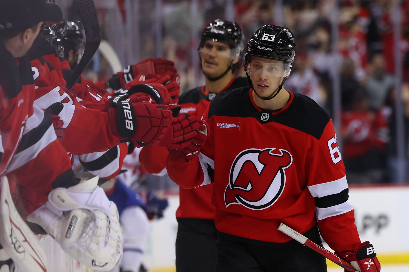 NHL: Montreal Canadiens at New Jersey Devils