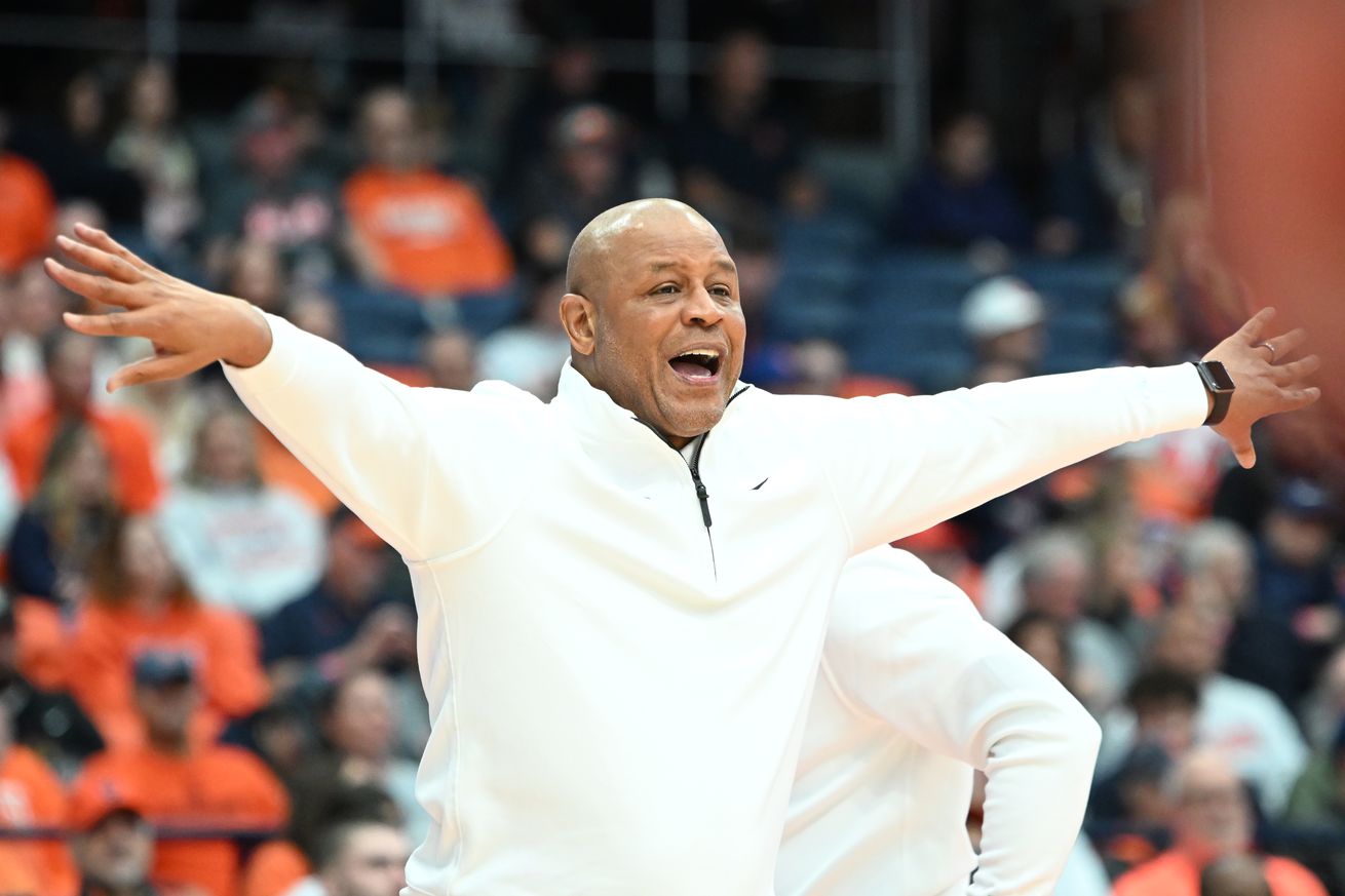 NCAA Basketball: Youngstown State at Syracuse