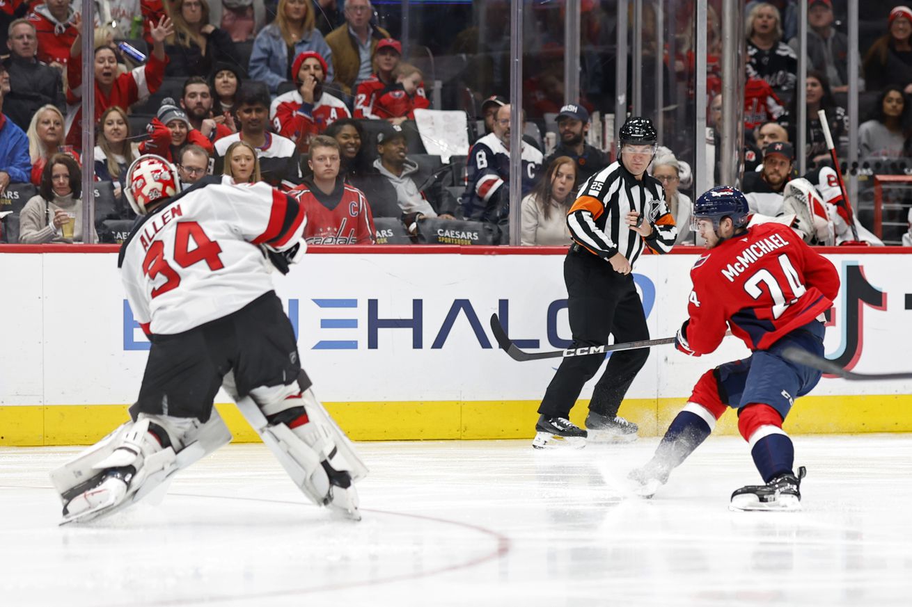 NHL: New Jersey Devils at Washington Capitals