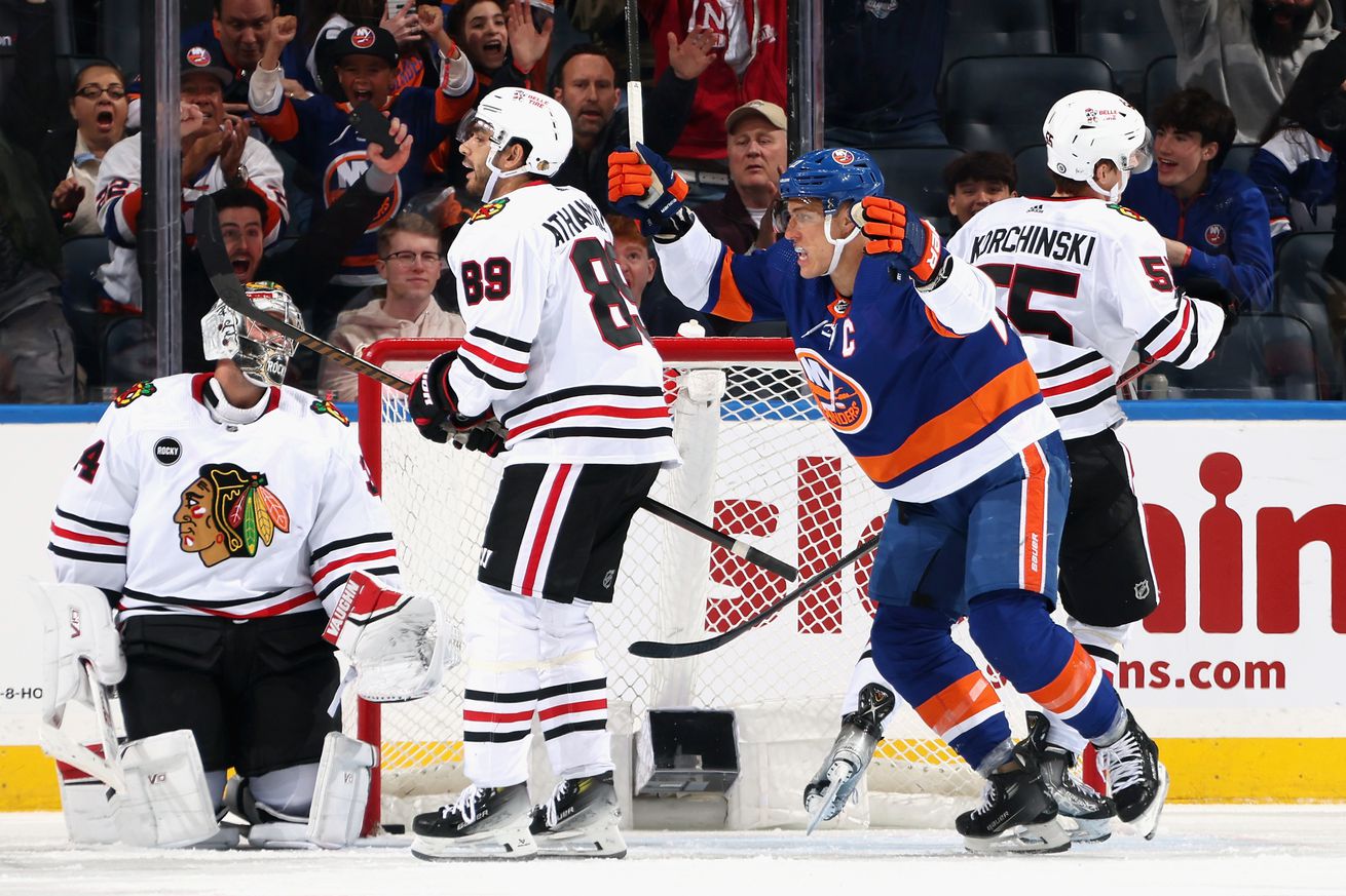 Chicago Blackhawks v New York Islanders