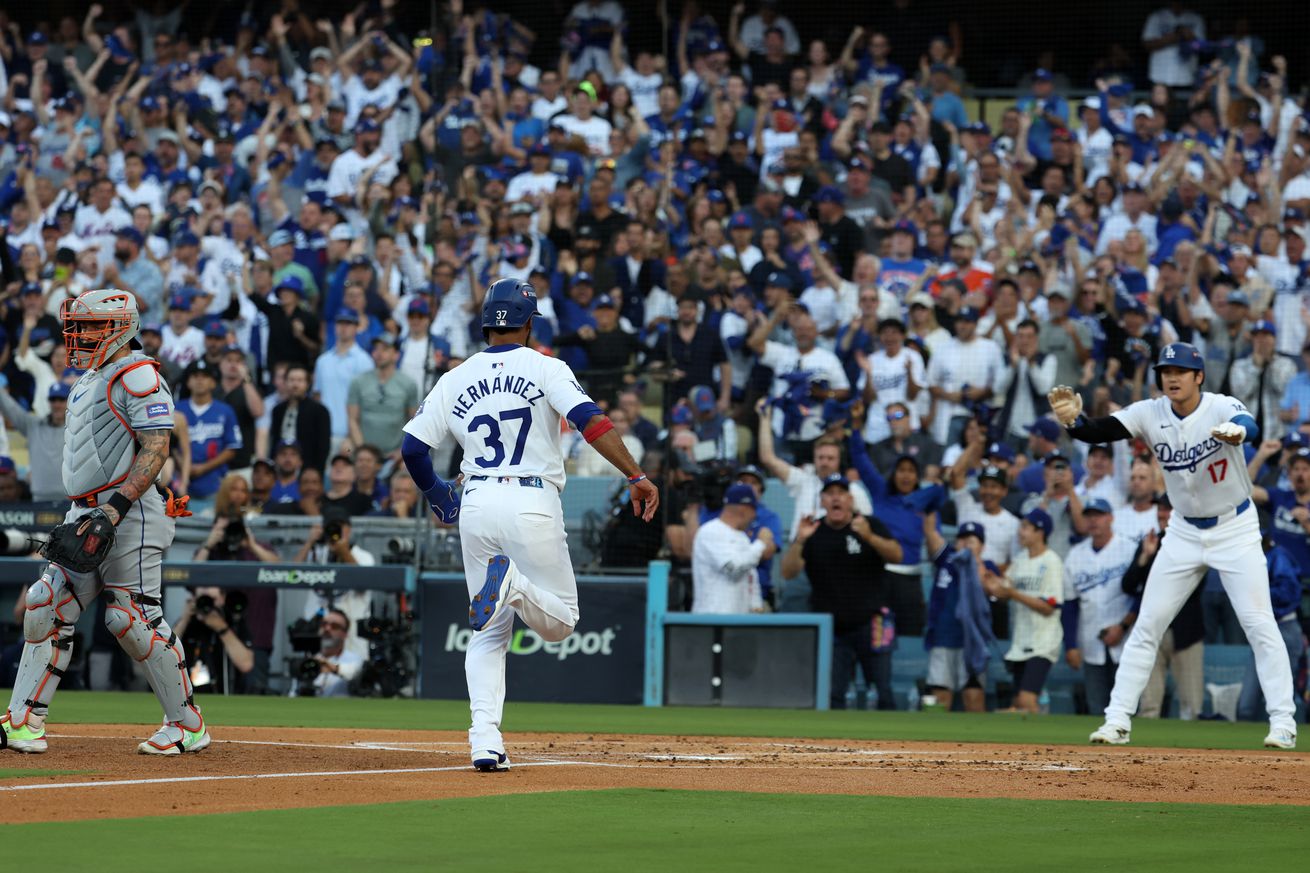 Championship Series - New York Mets v. Los Angeles Dodgers - Game Six