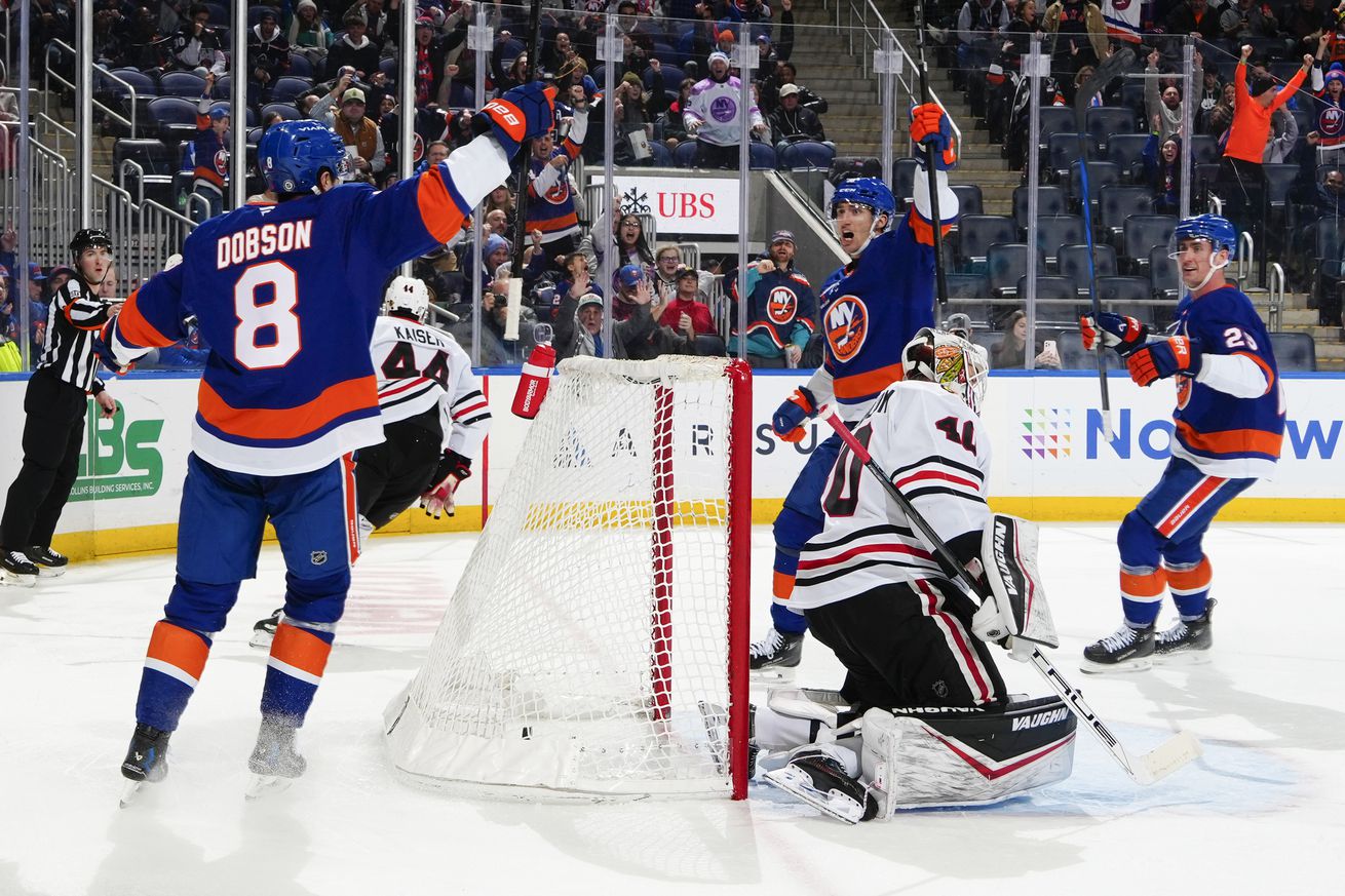 Chicago Blackhawks v New York Islanders