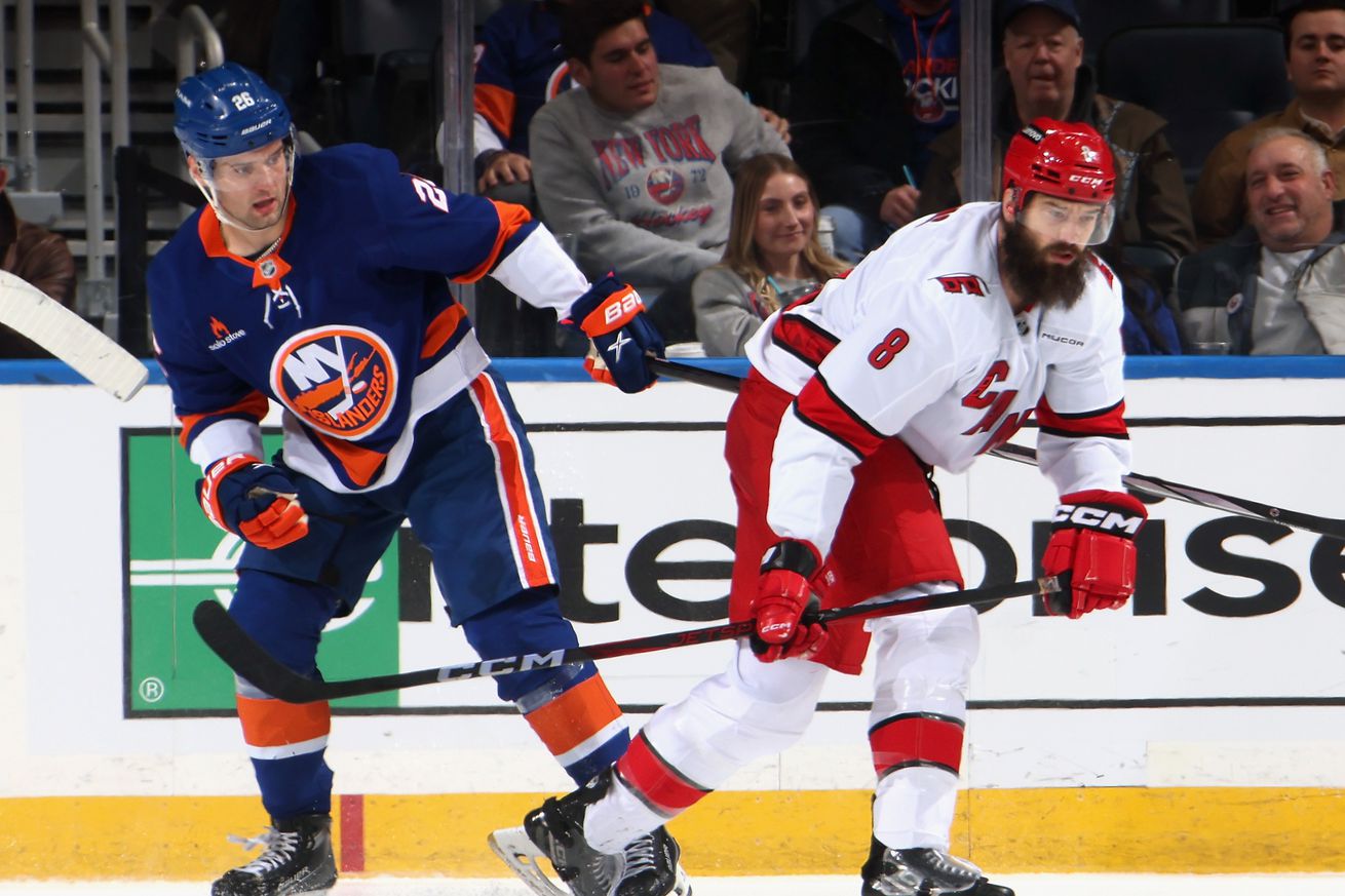 Carolina Hurricanes v New York Islanders