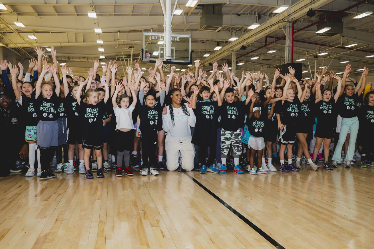 Nyara Sabally at the NY Liberty Season of Giving basketball clini