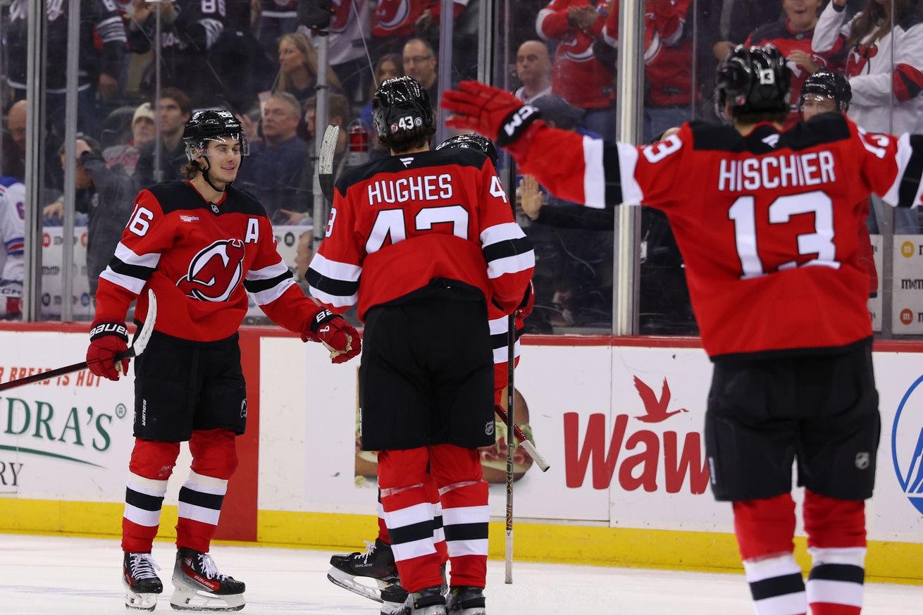 NHL: New York Rangers at New Jersey Devils