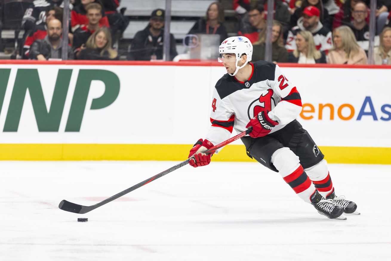 NHL: OCT 17 Devils at Senators