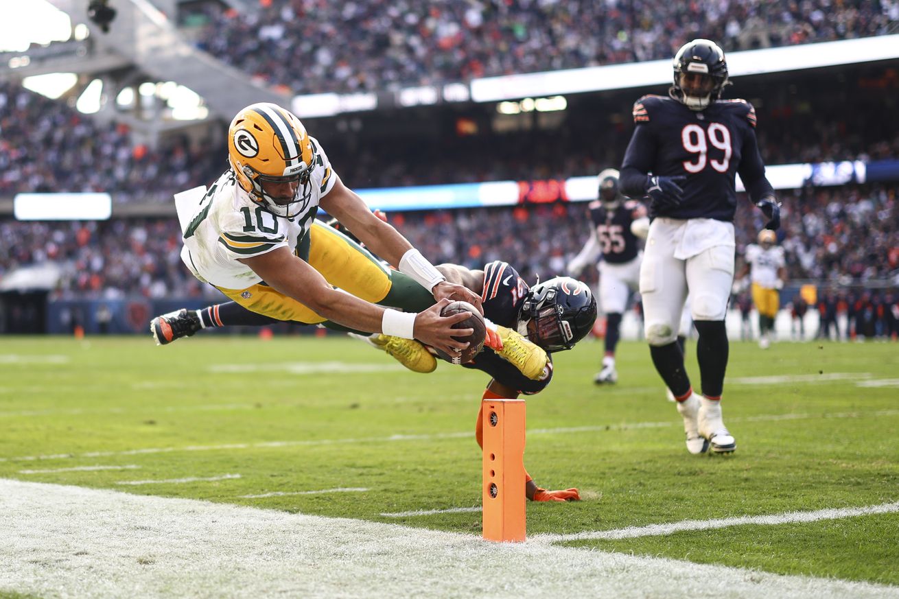 Green Bay Packers v Chicago Bears