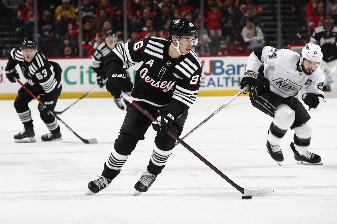 Los Angeles Kings v New Jersey Devils