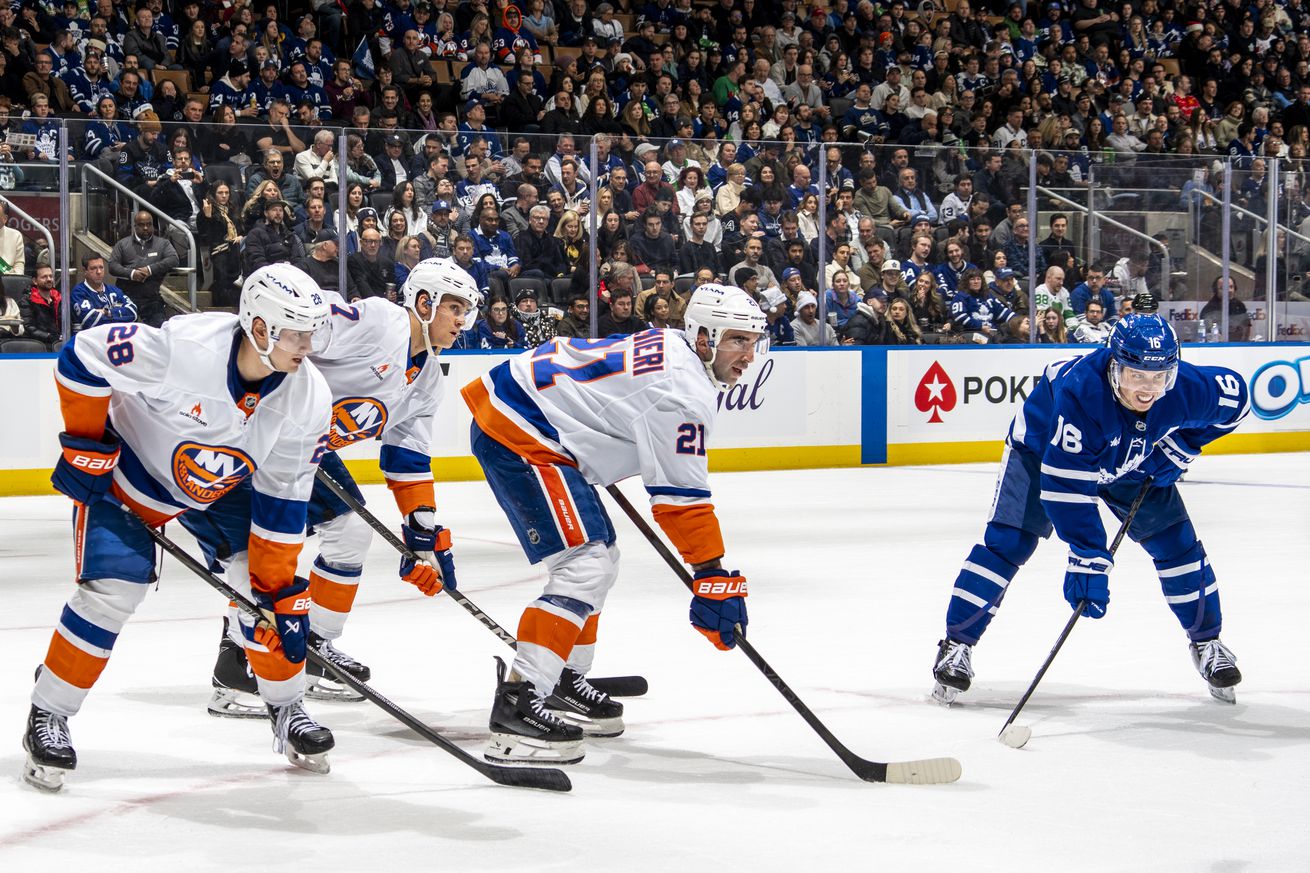 New York Islanders v Toronto Maple Leafs