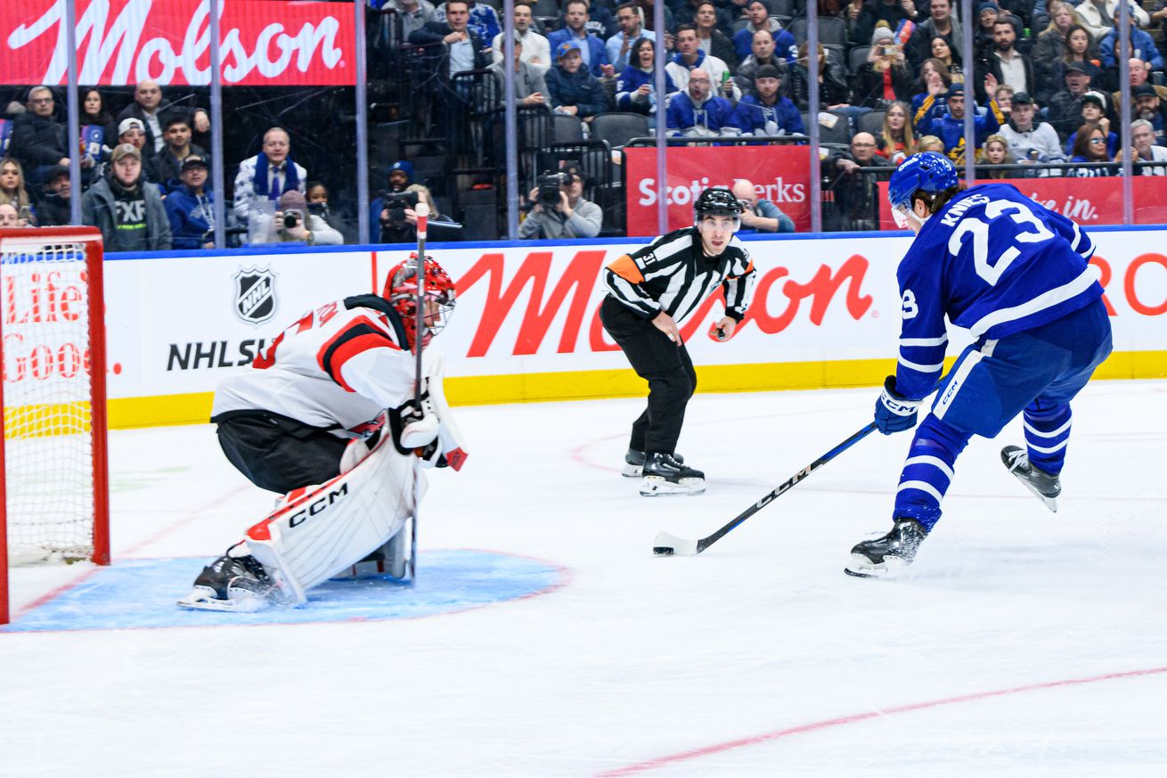 NHL: JAN 16 Devils at Maple Leafs