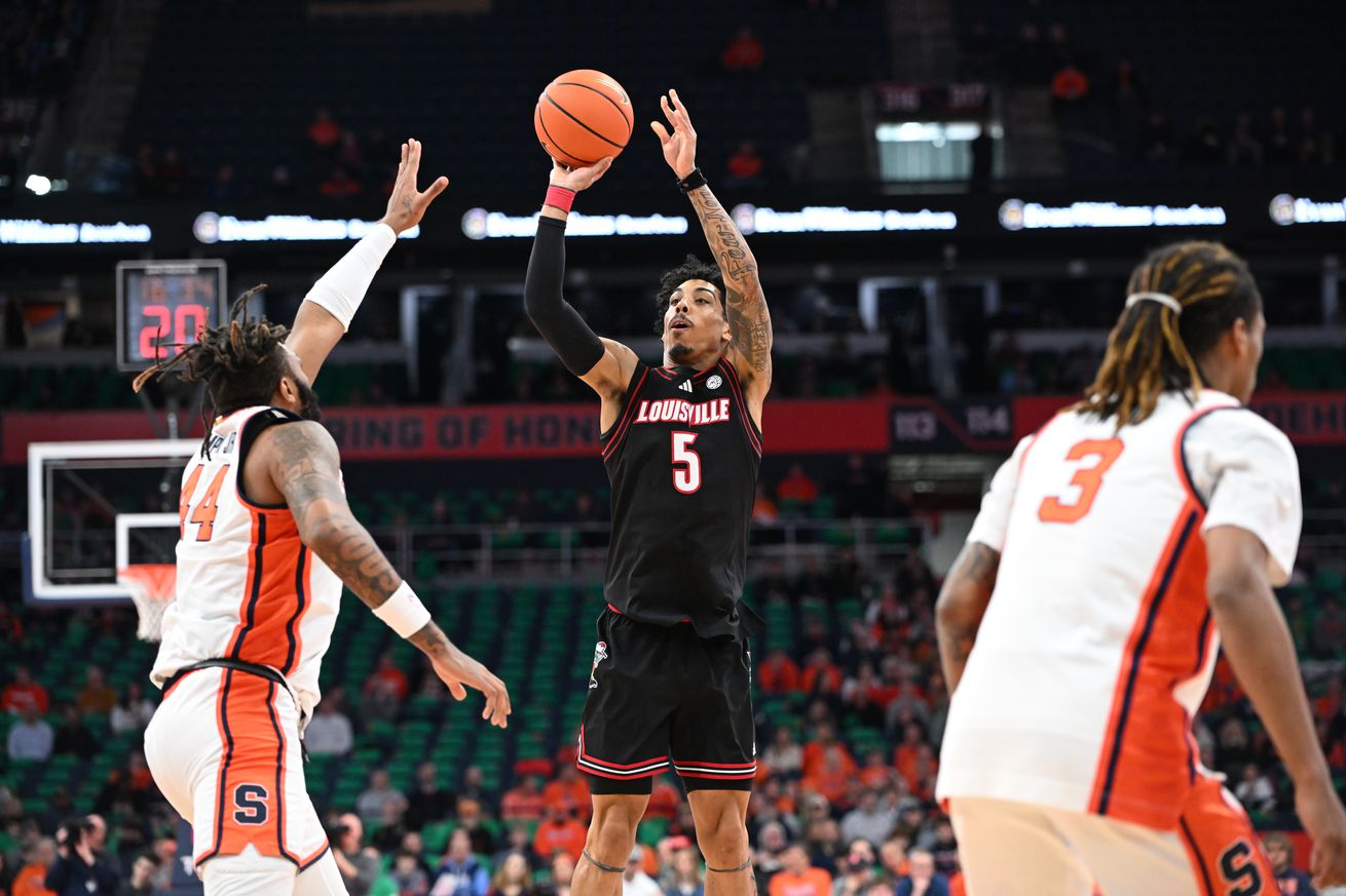 NCAA Basketball: Louisville at Syracuse