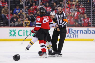 NHL: Boston Bruins at New Jersey Devils