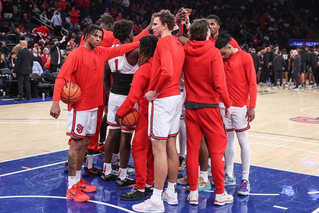 Jan 22, 2025; New York, New York, USA; The St. John’s Red Storm at Madison Square Garden. Mandatory Credit: Wendell Cruz-Imagn Images