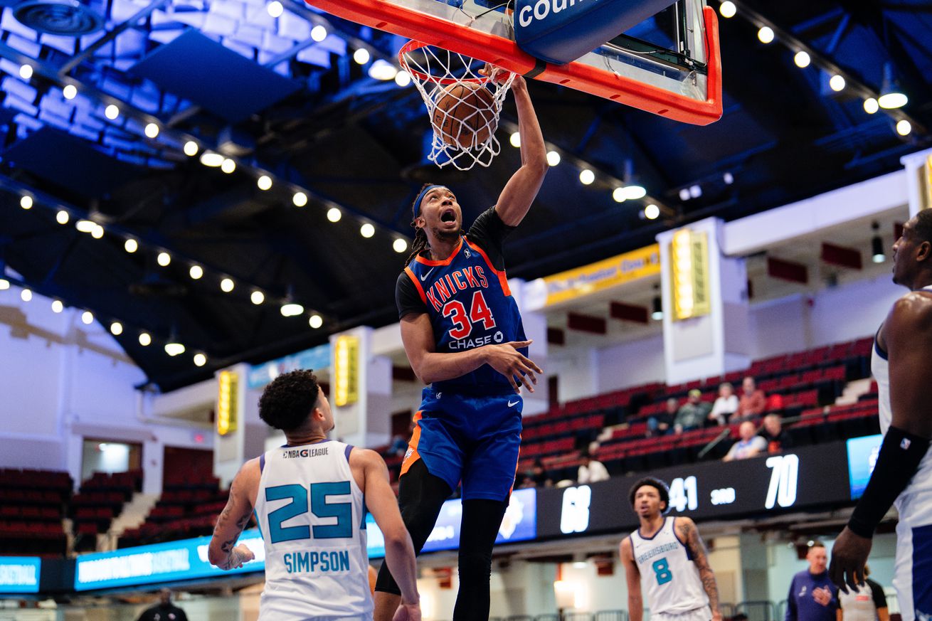 Greensboro Swarm v Westchester Knicks