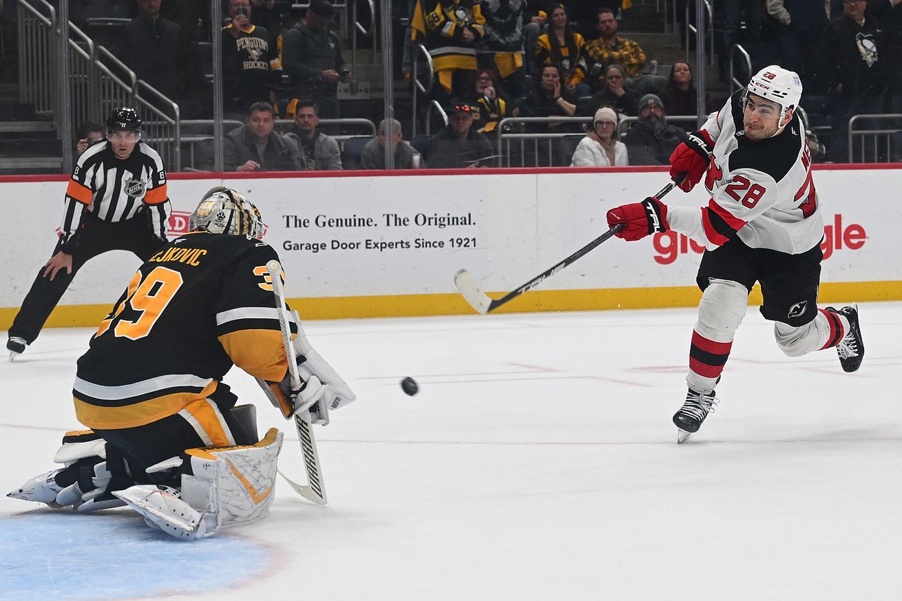 New Jersey Devils v Pittsburgh Penguins