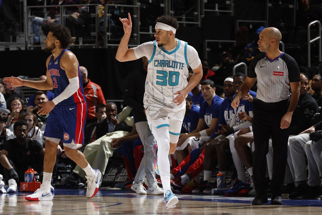 Charlotte Hornets v Detroit Pistons