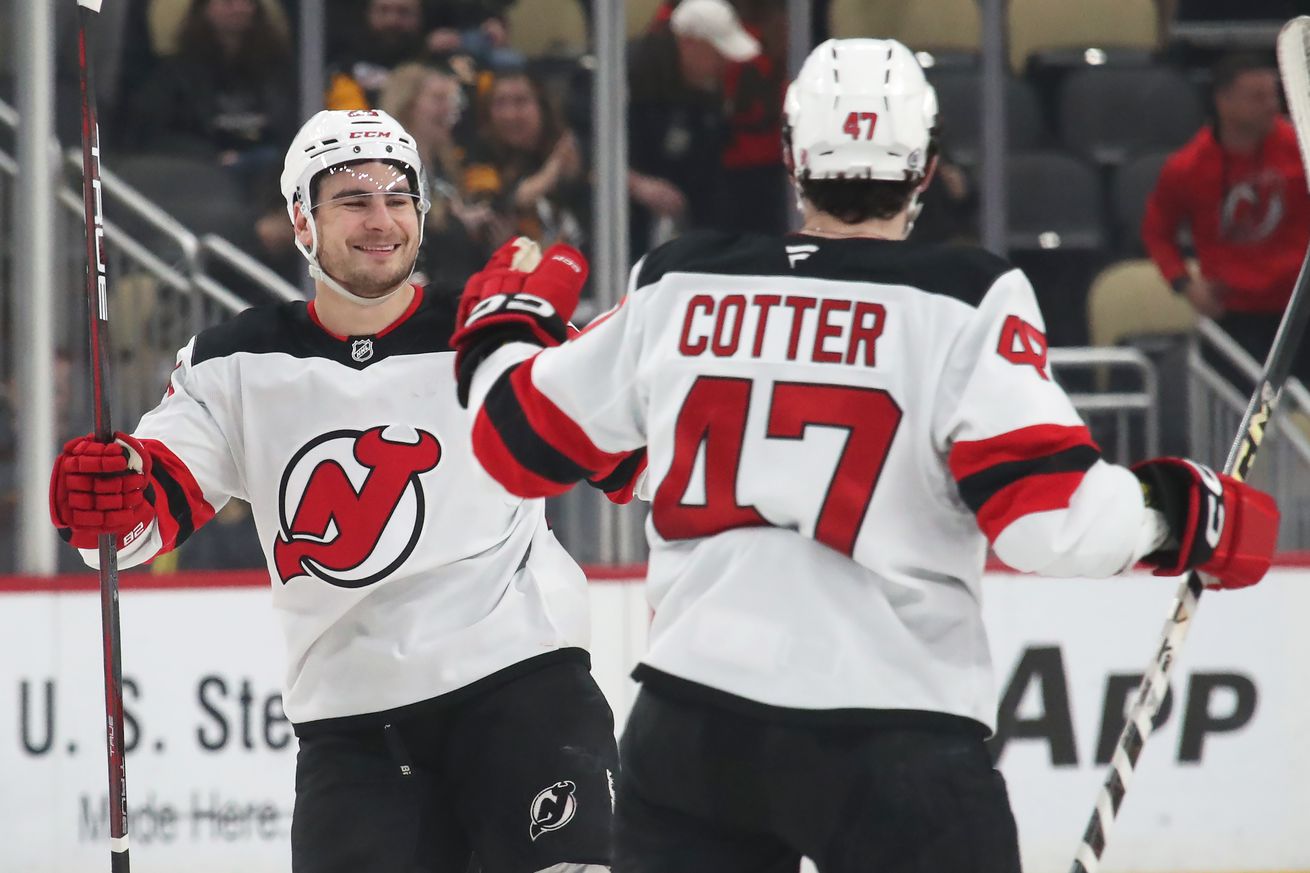 NHL: New Jersey Devils at Pittsburgh Penguins